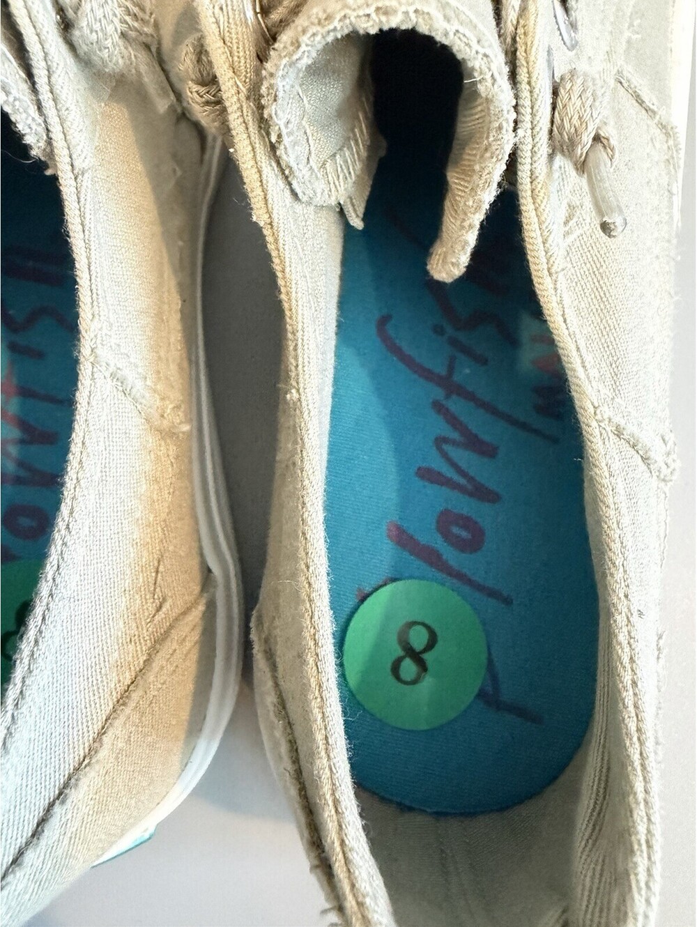 Blowfish Malibu Women's Fruit Sneaker, Wolf Gray Smoked Canvas Size 8 Casual - Picture 13 of 13